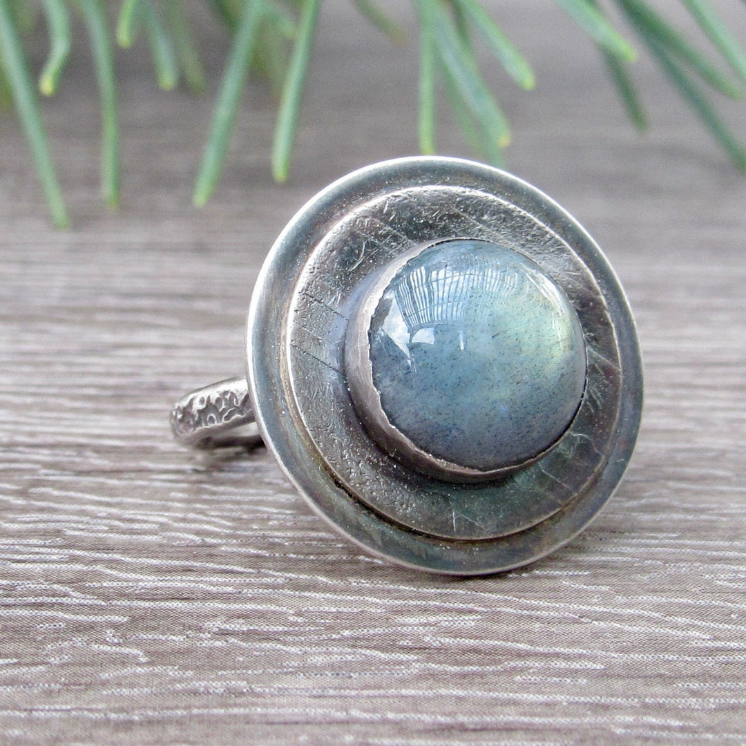 Circular Labradorite Ring