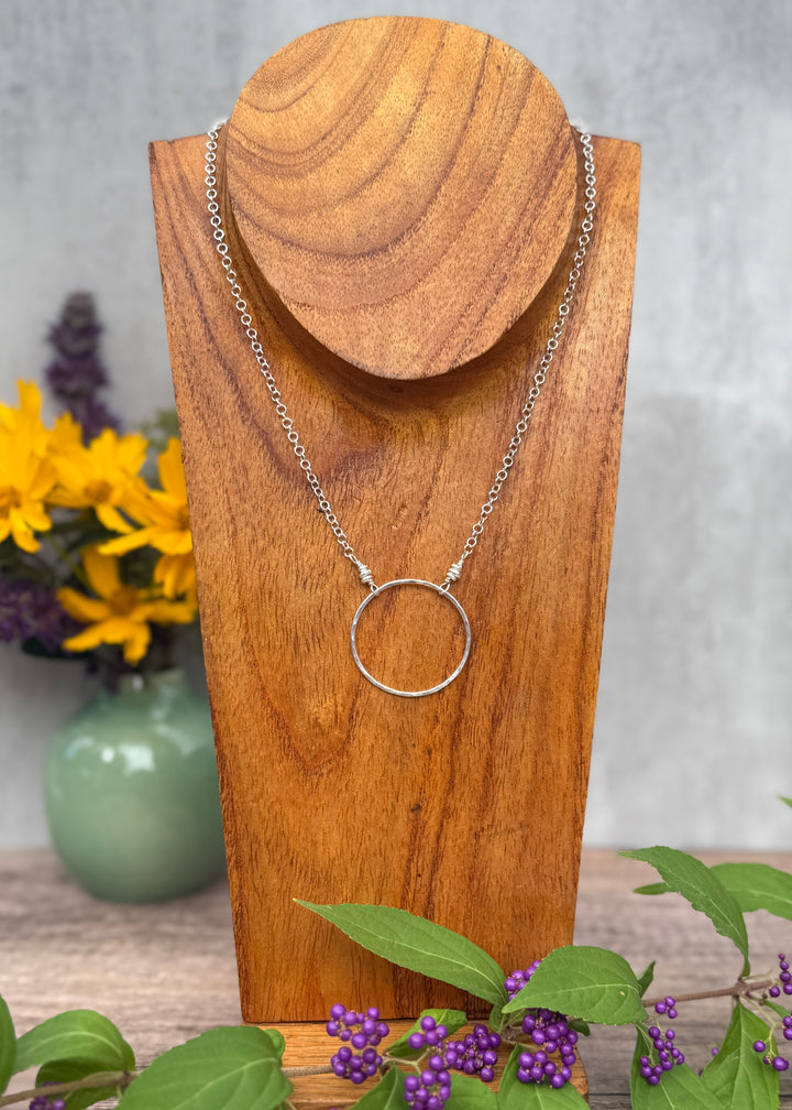 Simple Circle Necklace