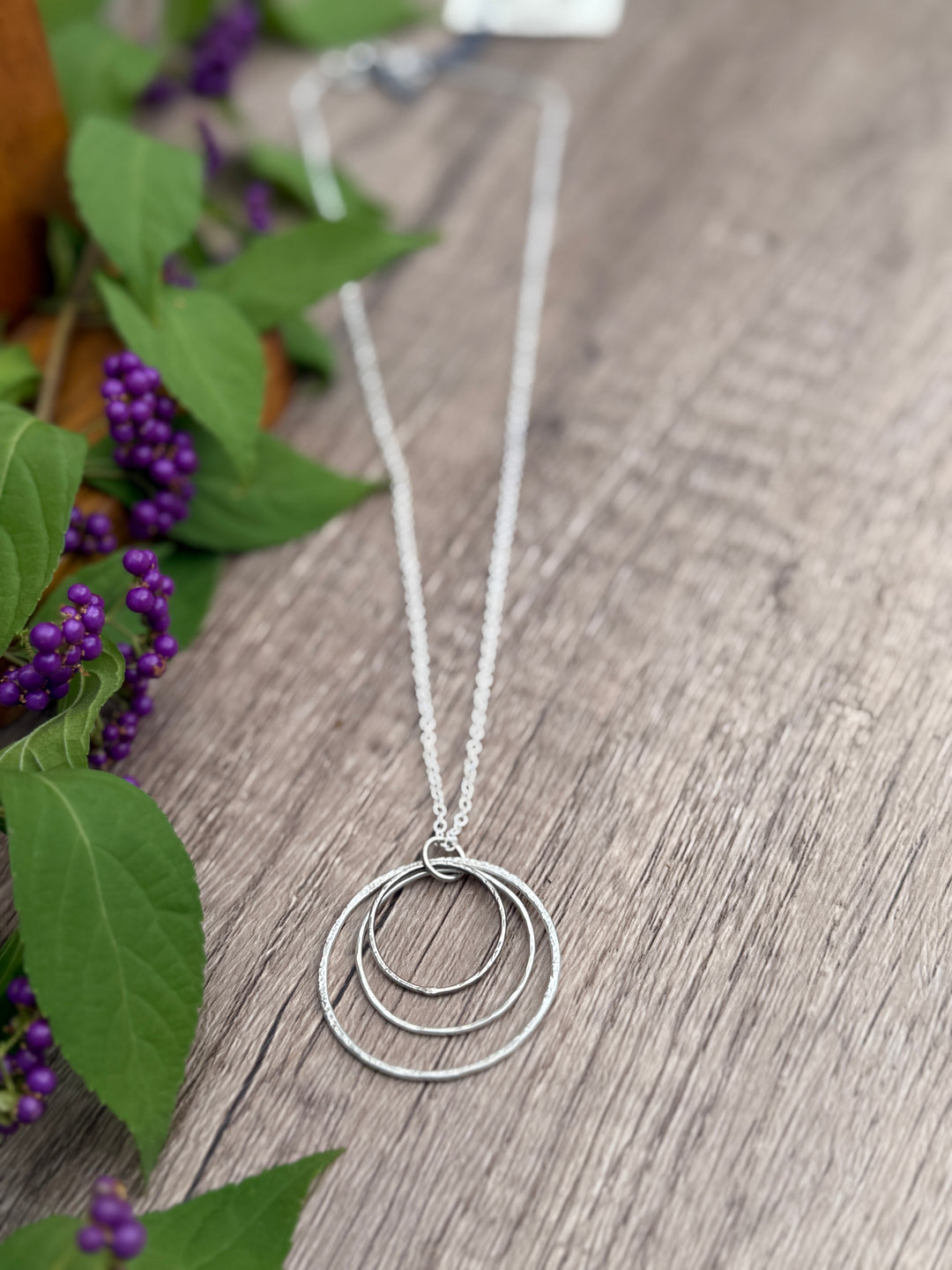 Many Circles Necklace