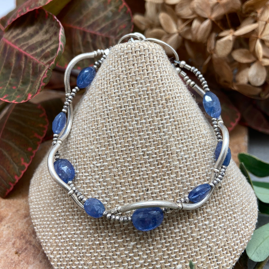 Stone Twist Bracelet