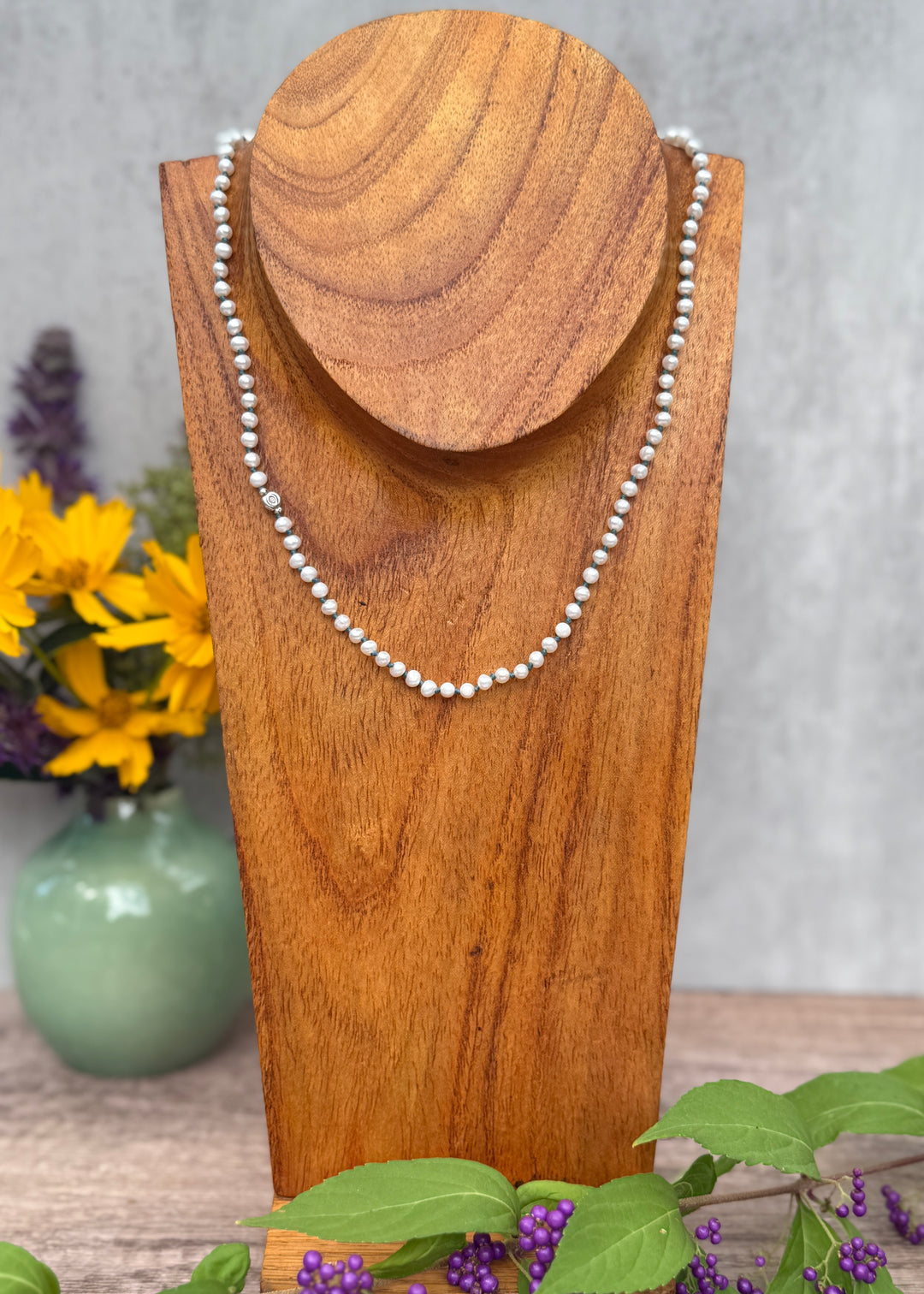 White Pearl Necklace