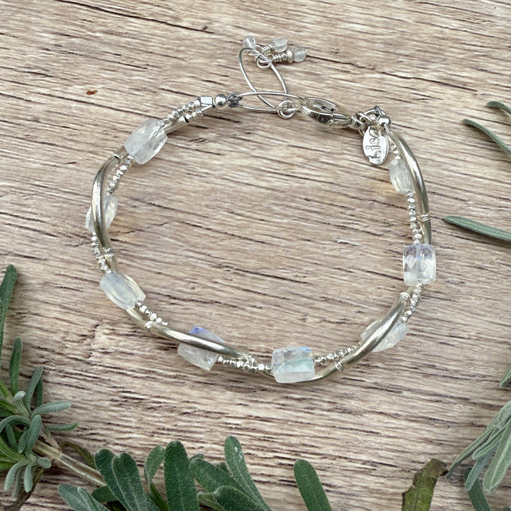 Stone Twist Bracelet