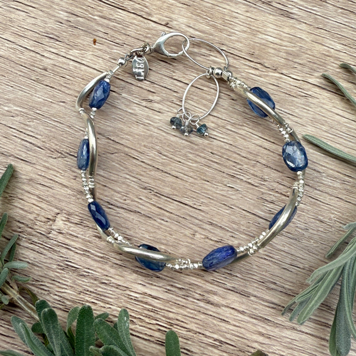 Stone Twist Bracelet