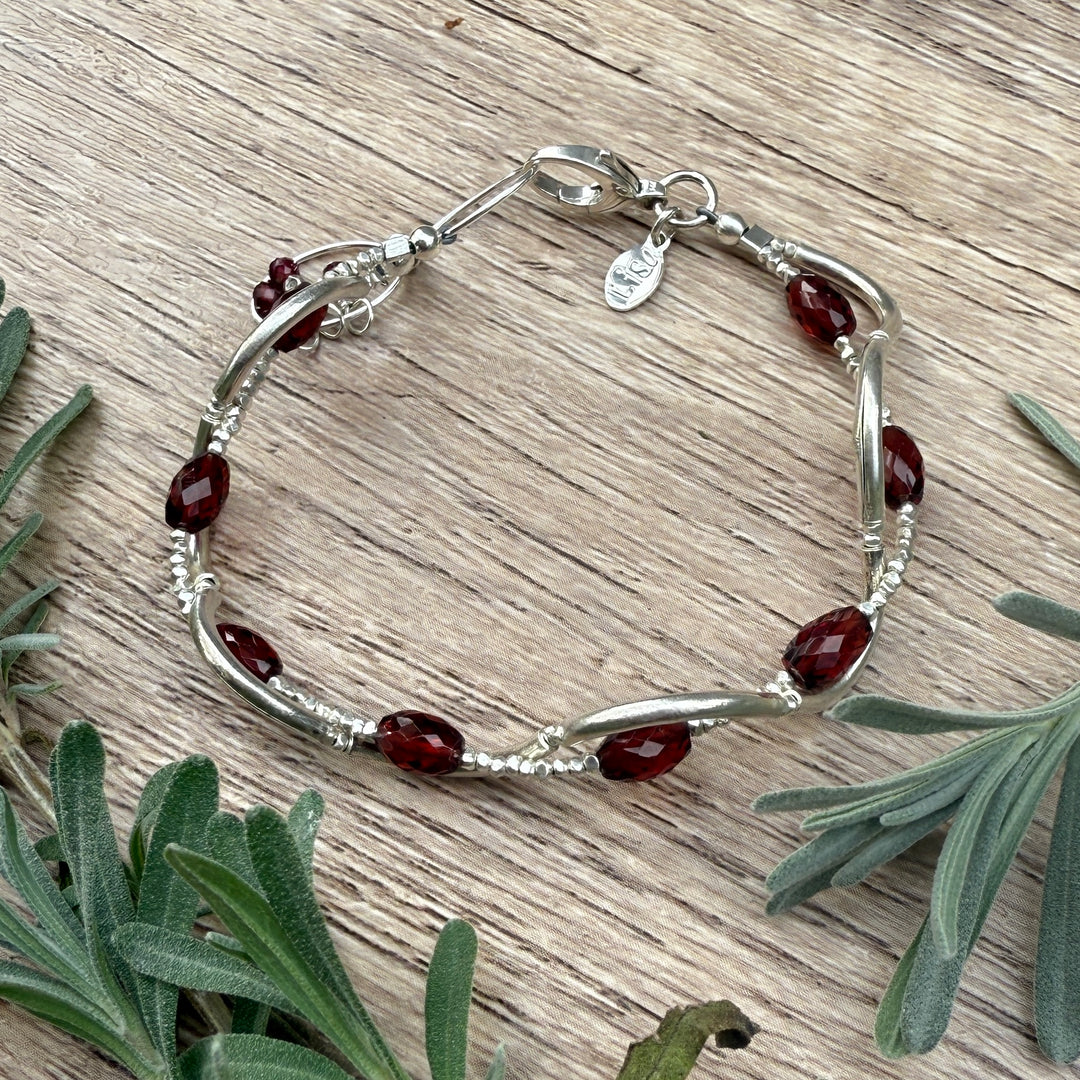 Stone Twist Bracelet