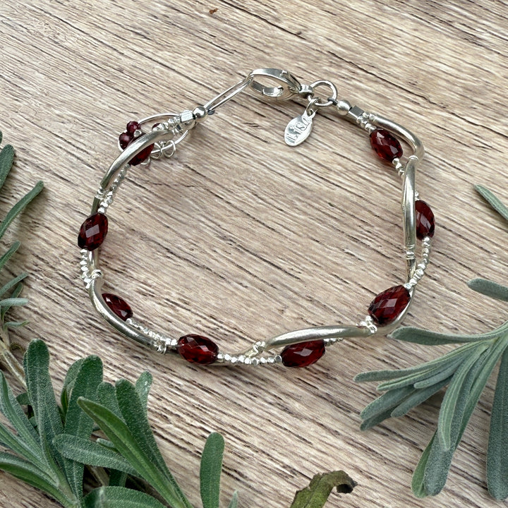 Stone Twist Bracelet