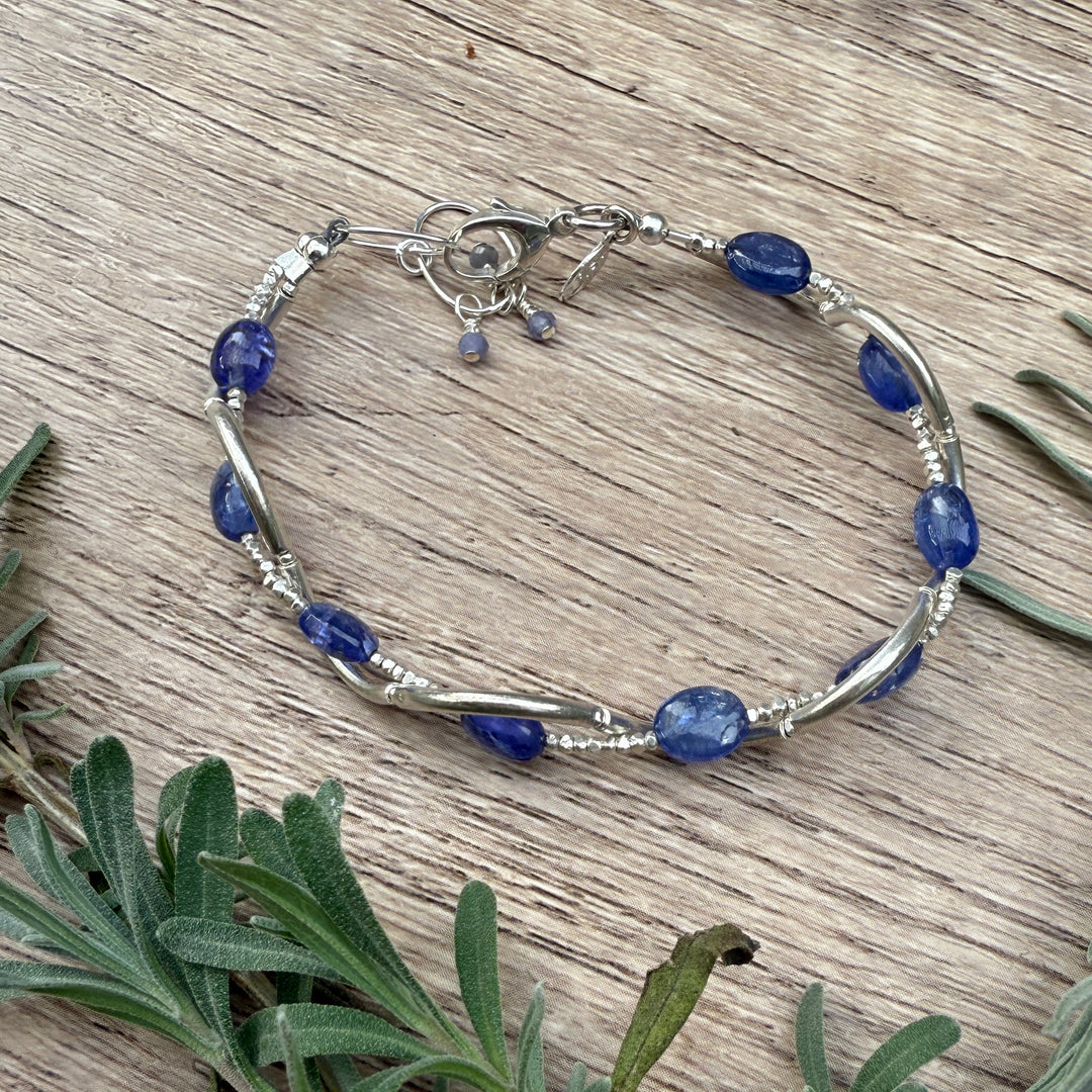 Stone Twist Bracelet