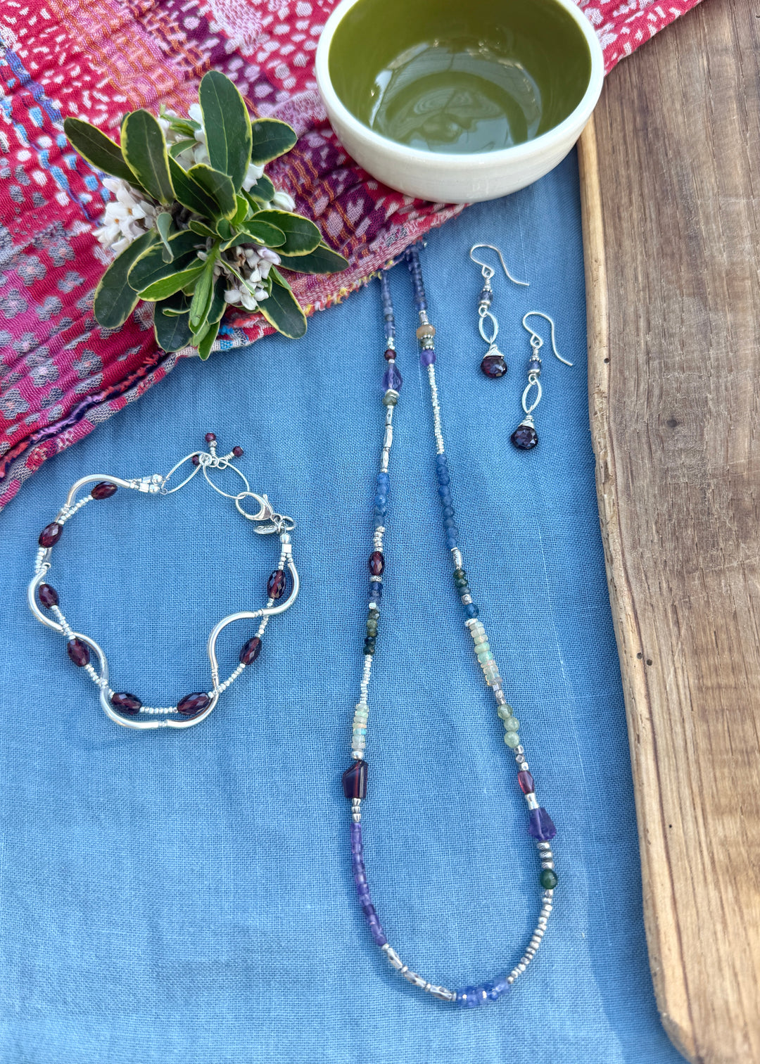 Gem Tone Beauties Necklace