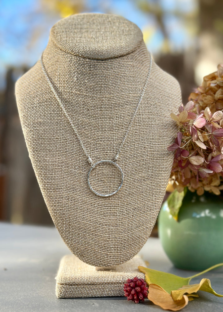 Simple Circle Necklace