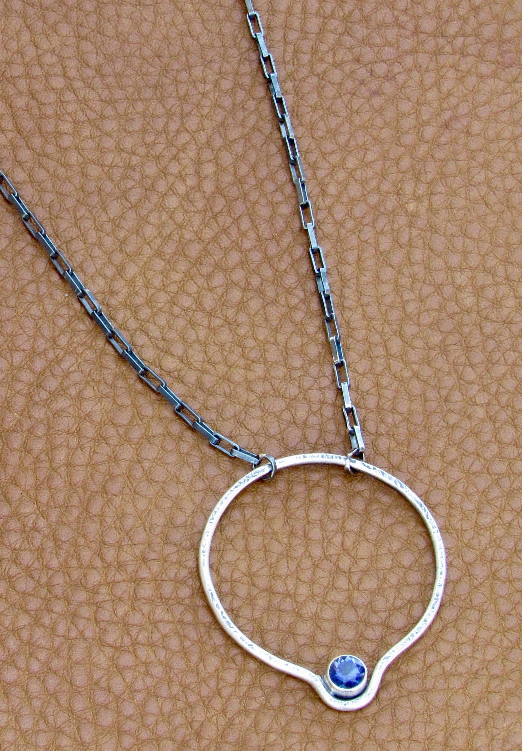 Gem Tube Circle Necklace