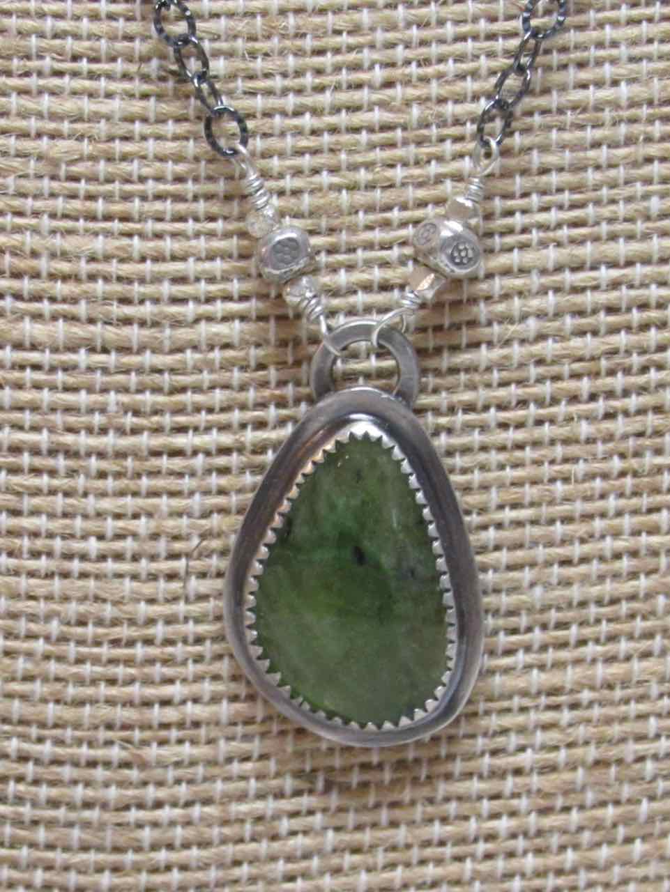 Flash of Green Necklace