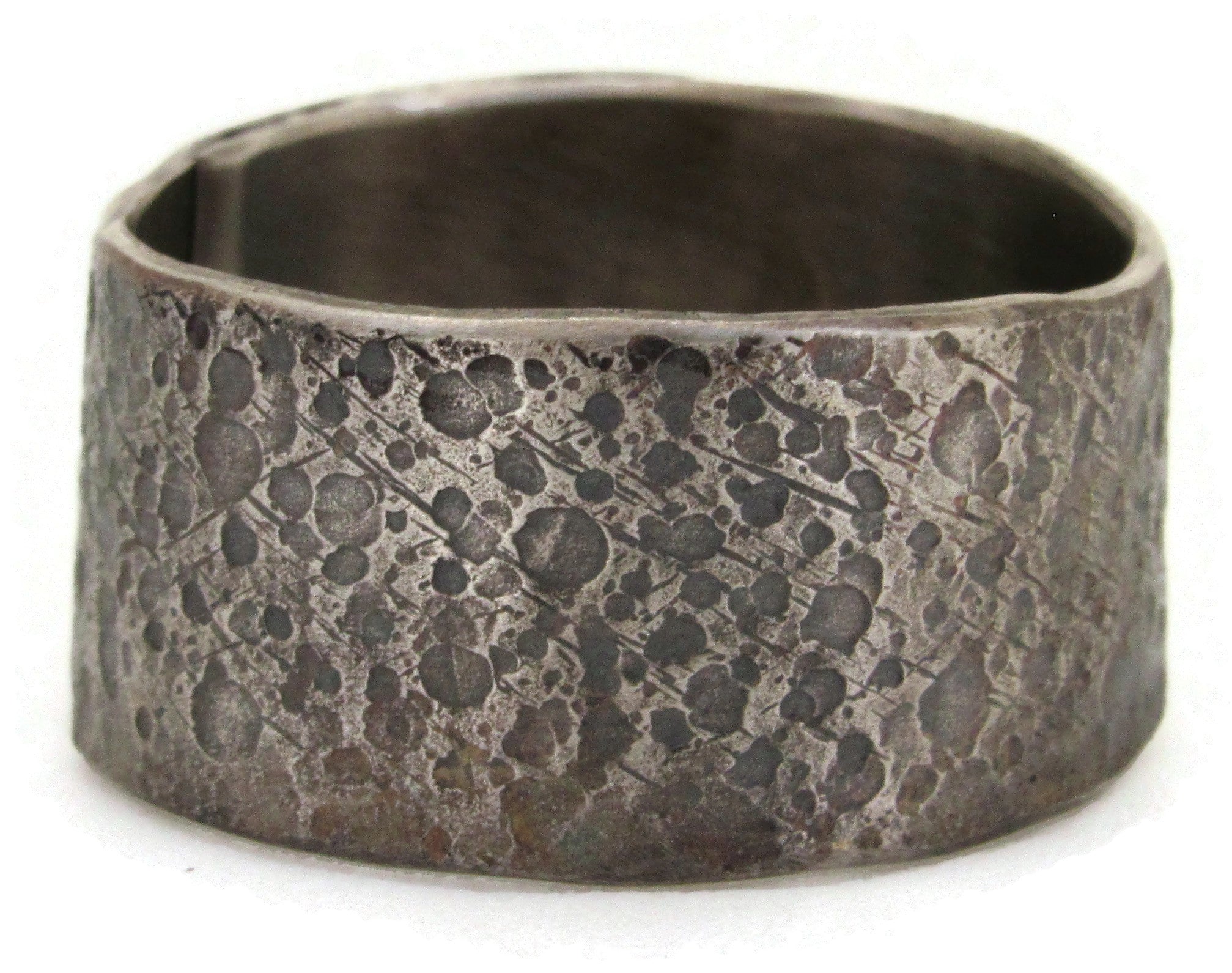 Wide Torn Ring